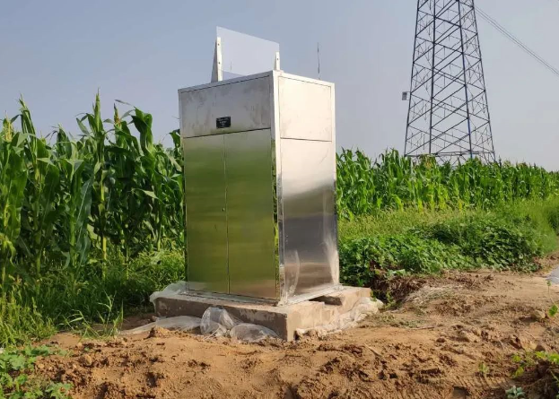 高空測(cè)報(bào)燈